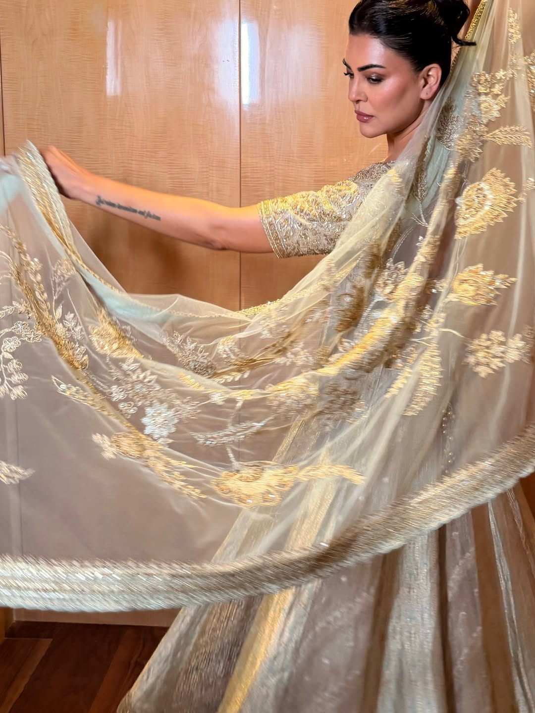 Sushmita Sen's Stunning Style Choices in Recent Photoshoot Gallery