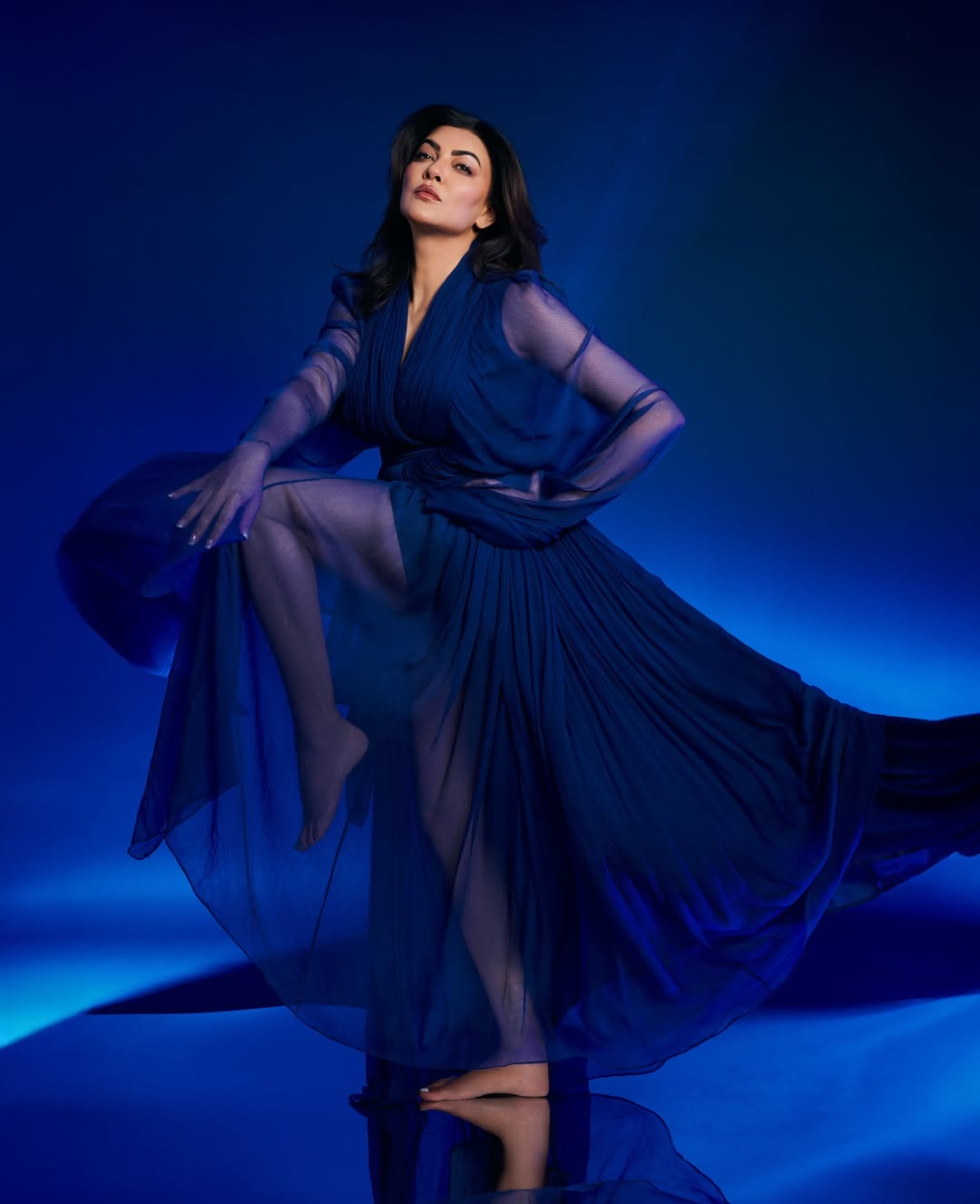 Sushmita Sen's Stunning Style Choices in Recent Photoshoot Gallery