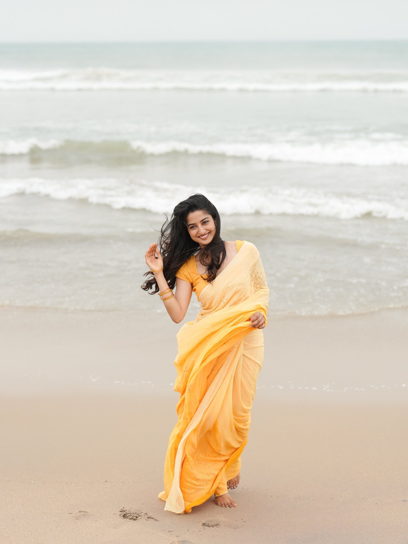 Sushmita Shetty's Global Style Game: From Yellow Sarees to Chic Minimalism