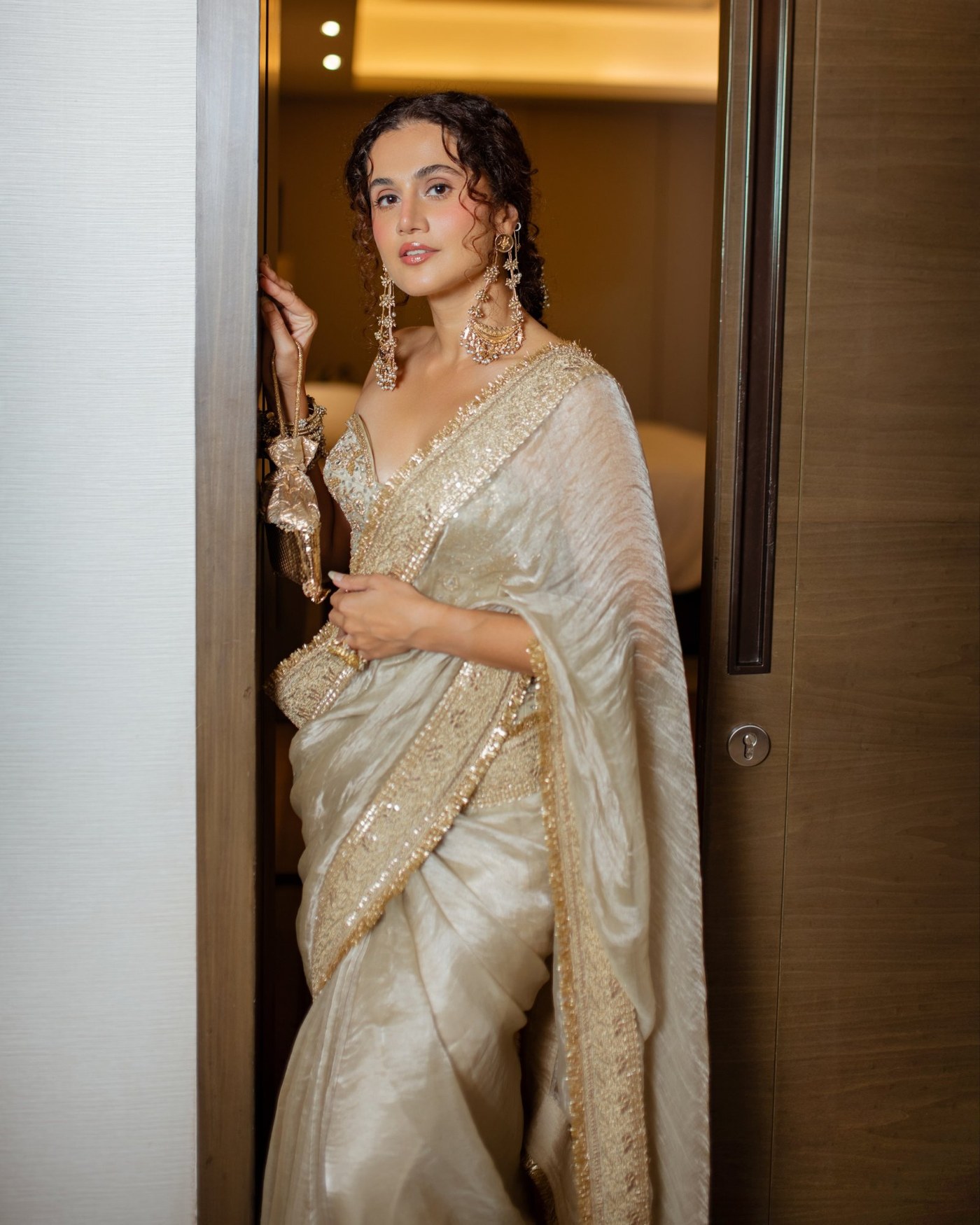 Ivory and Gold: Taapsee Pannu's Structured Sari Statement
