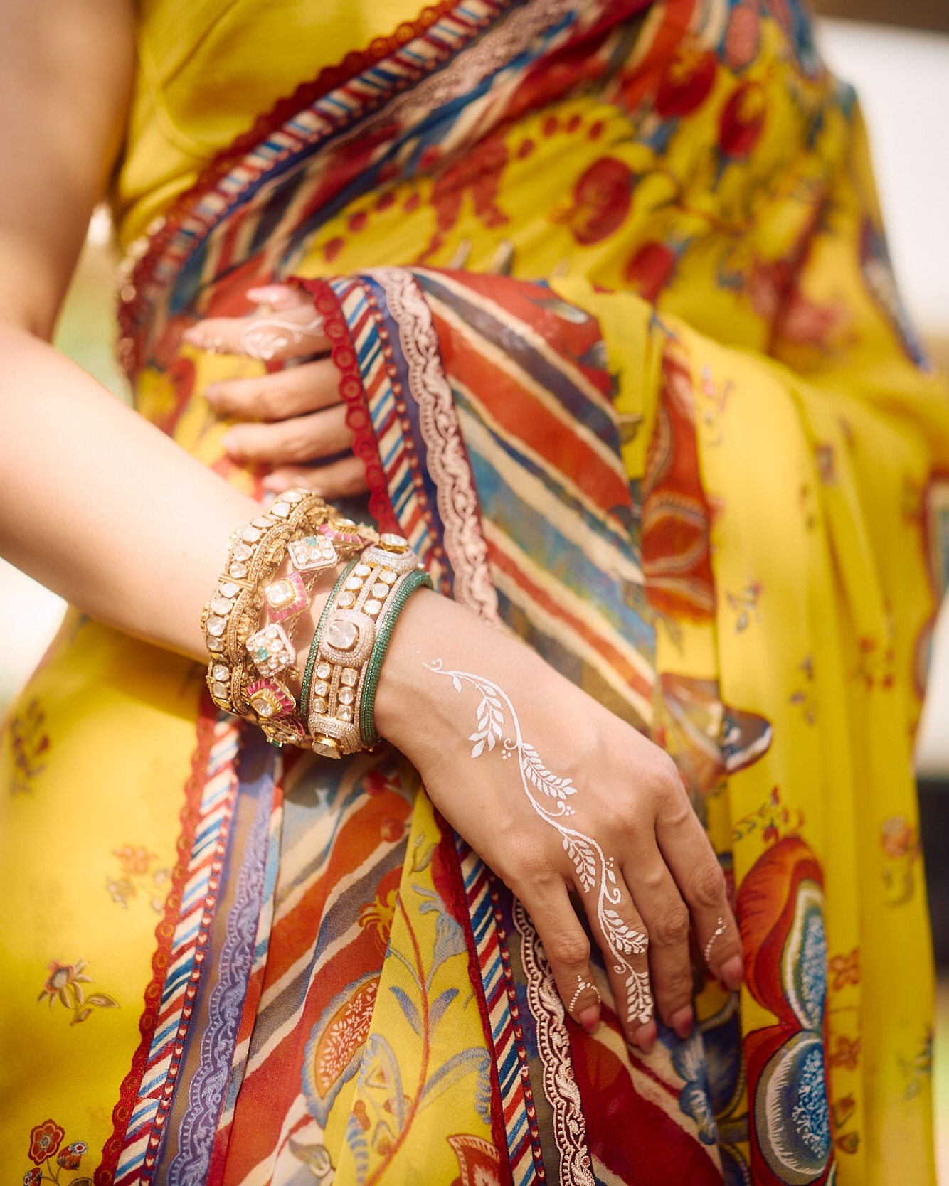 Tamannaah Bhatia’s Vivid Torani Saree: A Study in Festive Colour and Craftsmanship