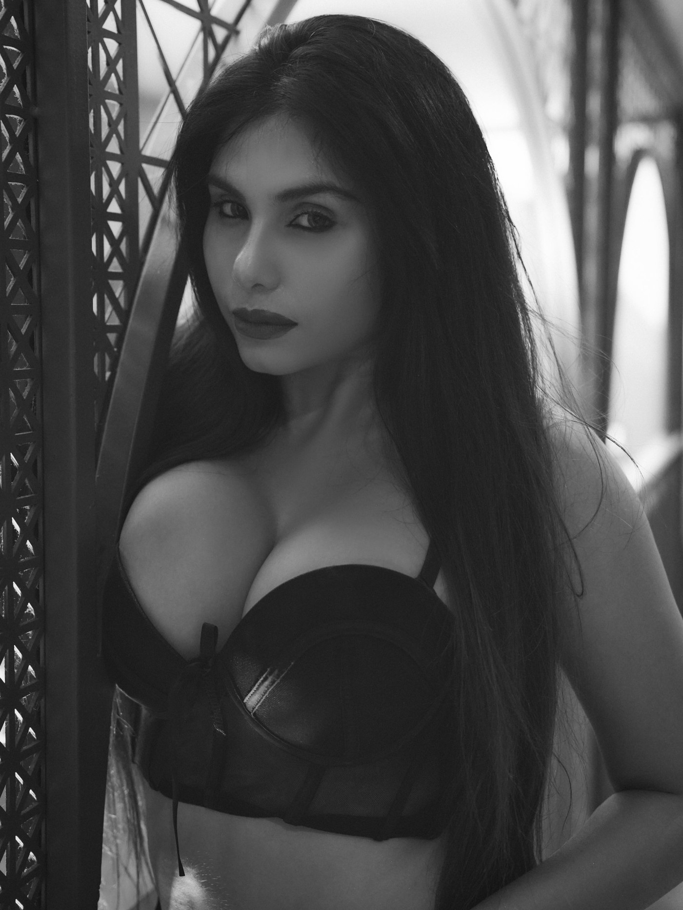Taniya Chatterjee Brings a Bold Mood to Classic Black Styling