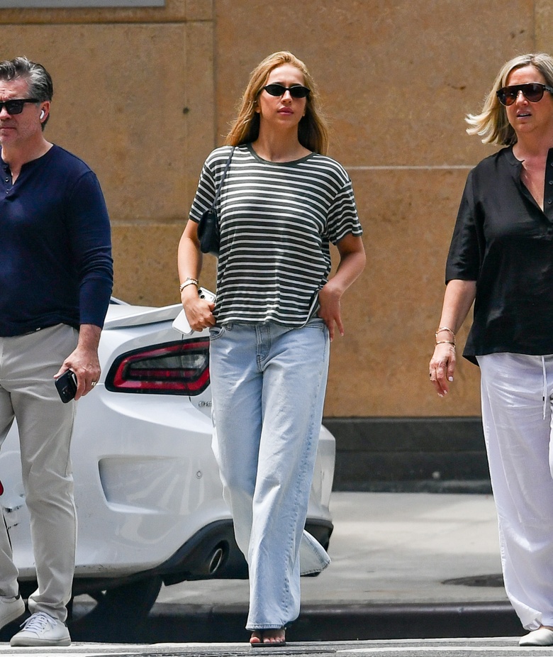 Tate Mcrae Radiates Effortless Chic on a Parisian Stroll!