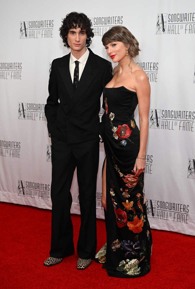 Taylor Swift's Iconic Style Steals the Spotlight