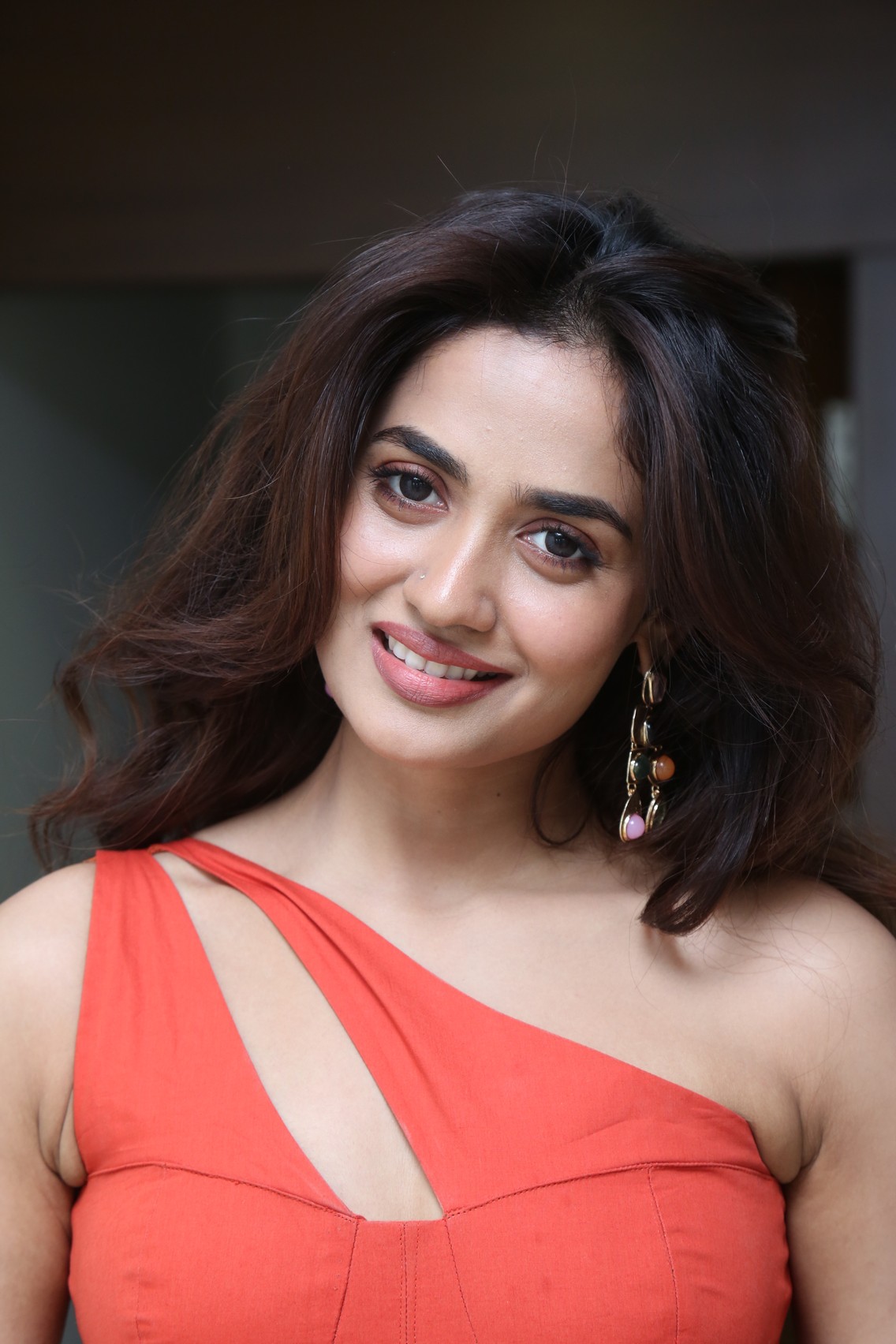 Teju Ashwini's Stunning Red-Orange Ensemble Gallery