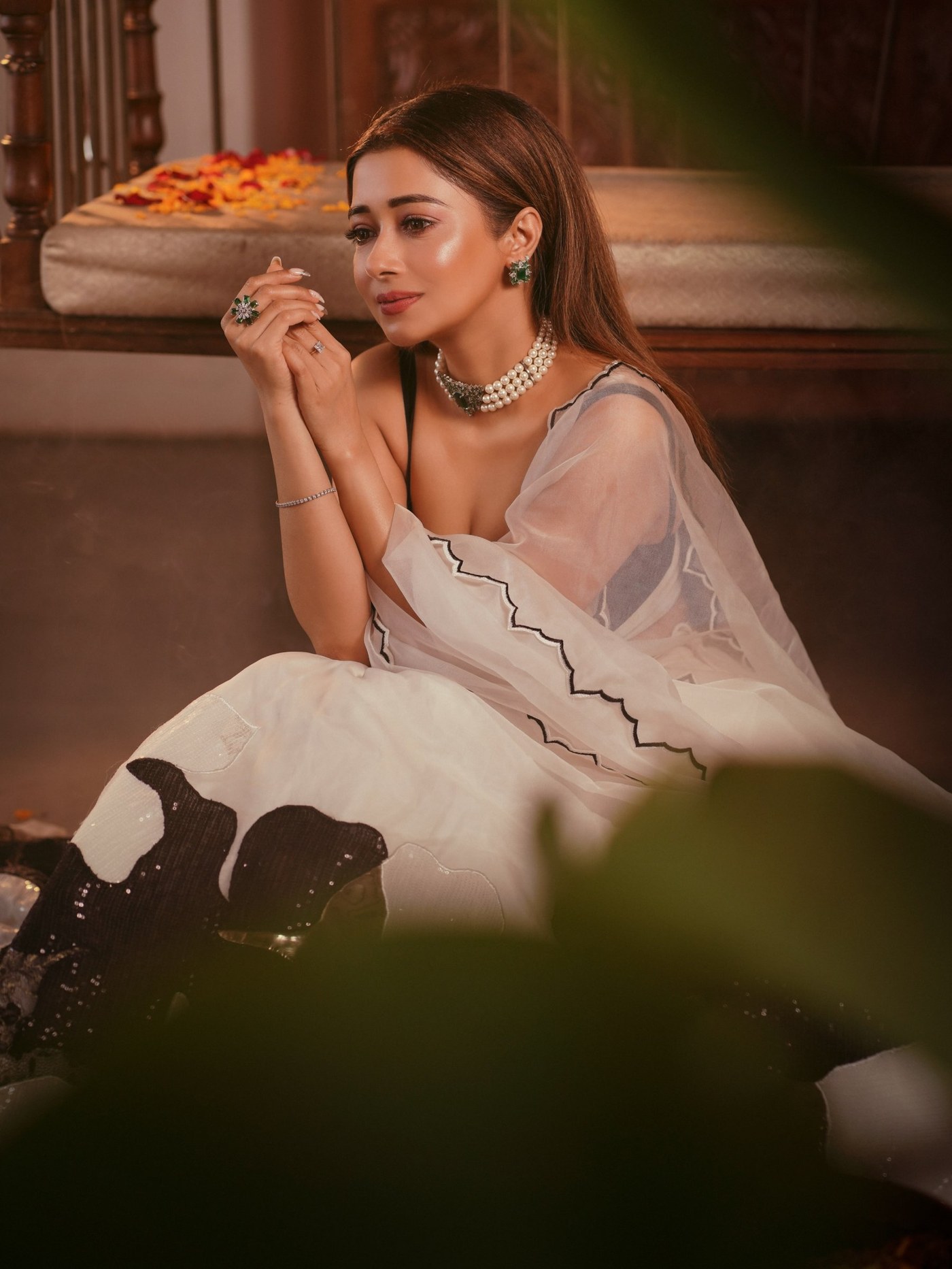 Tina Datta’s Festive Ensemble Blends Tradition With Contemporary Craftsmanship