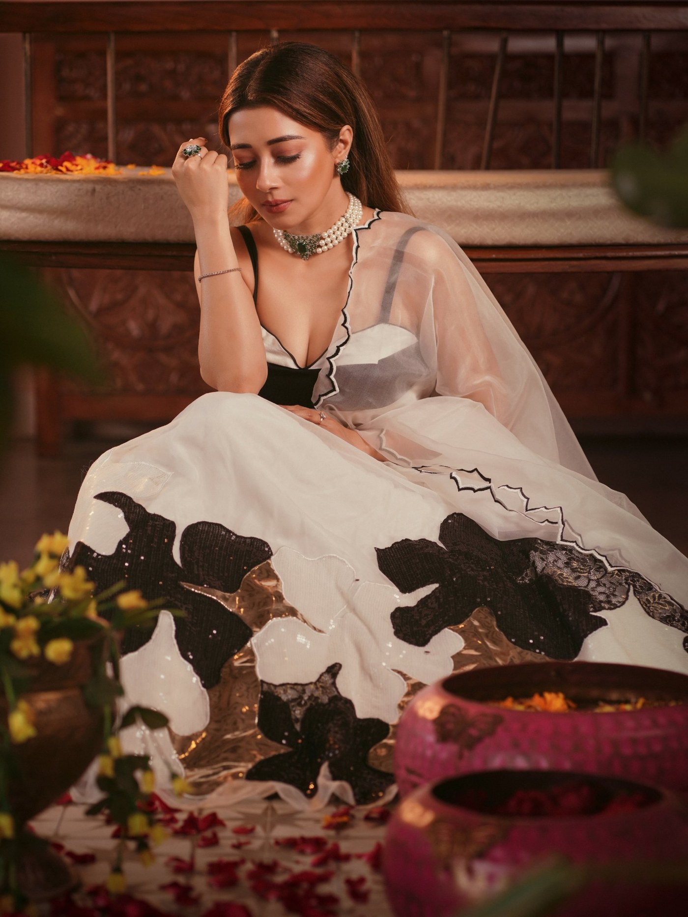 Tina Datta’s Festive Ensemble Blends Tradition With Contemporary Craftsmanship