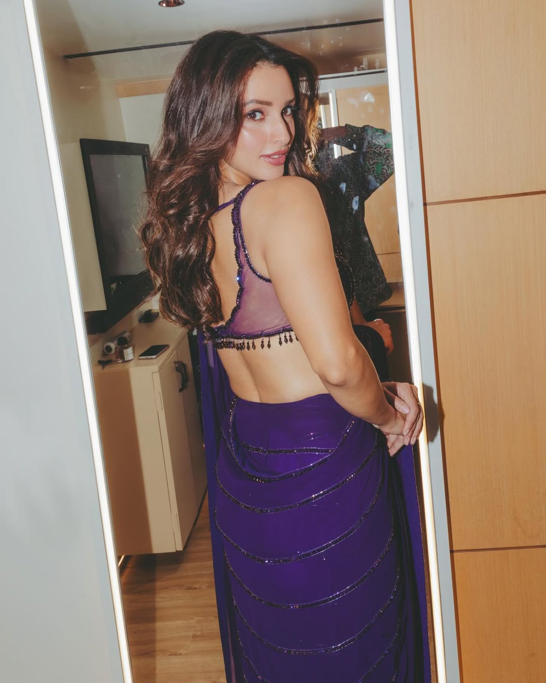 Tripti Dimri's Regal Purple Saree Redefines Bollywood Glamour