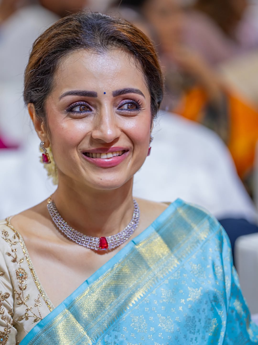 Trisha's Stunning Traditional Attire at Festive Events