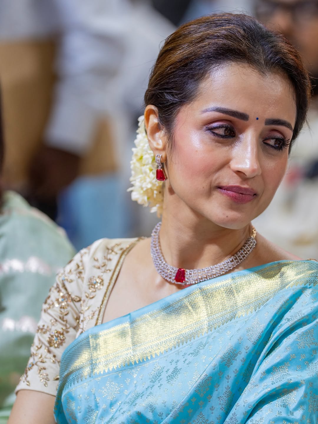 Trisha's Stunning Traditional Attire at Festive Events