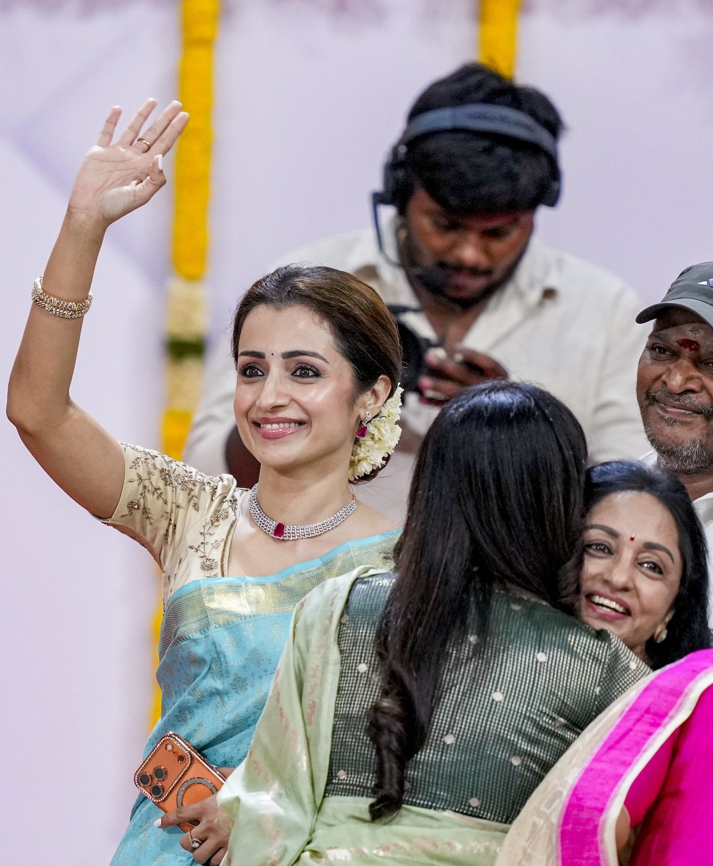Trisha Krishnan's Stunning Turquoise Saree Look