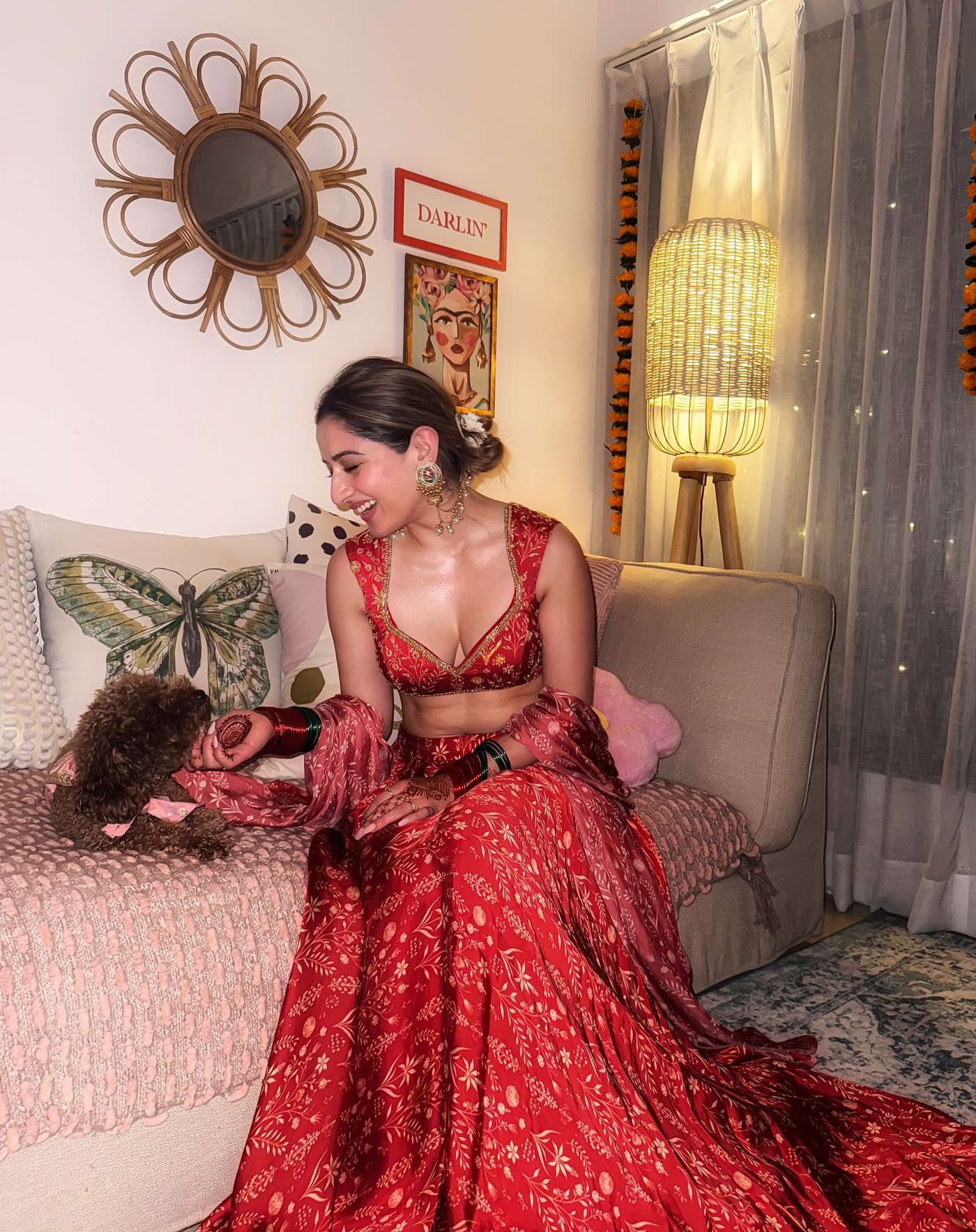 Uditi Singh’s Effortless Charm Defines Modern Indian Elegance