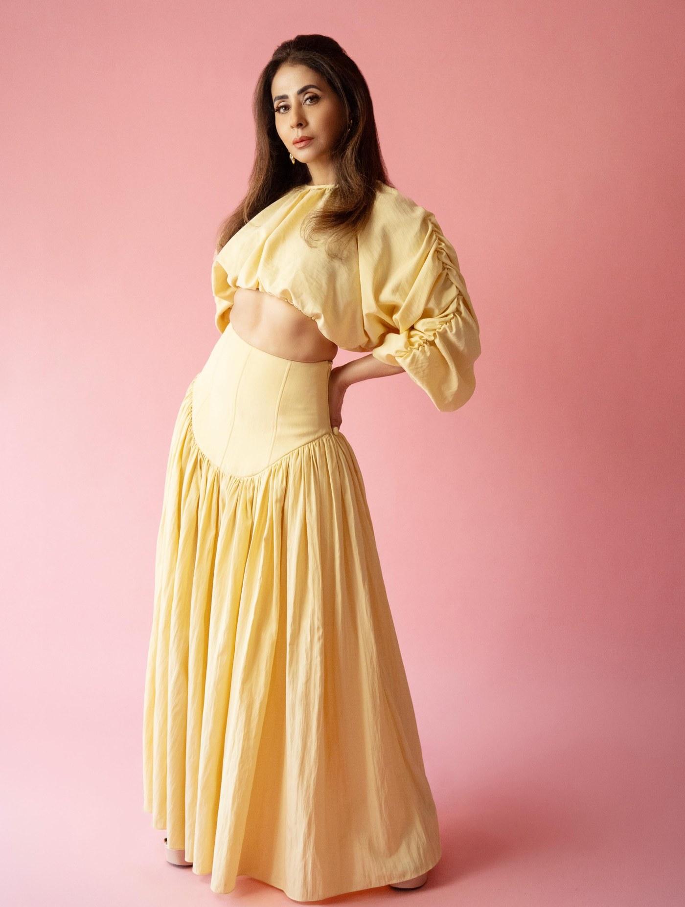 Urmila Matondkar Redefines Timeless Glamour in Dreamy Pastel Yellow!