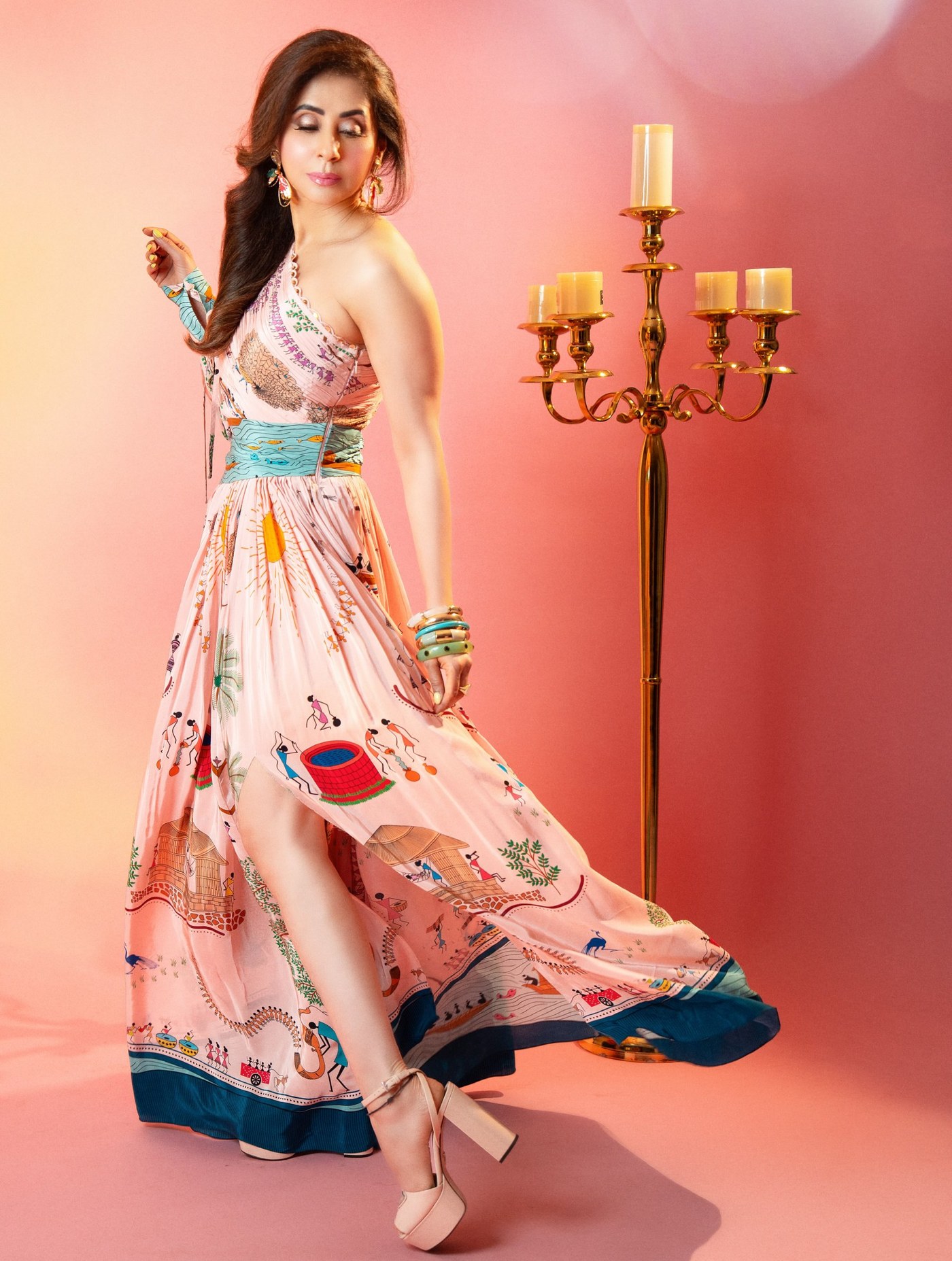 Urmila Matondkar’s Artistic Flair: Blending Indian Heritage with Modern Chic