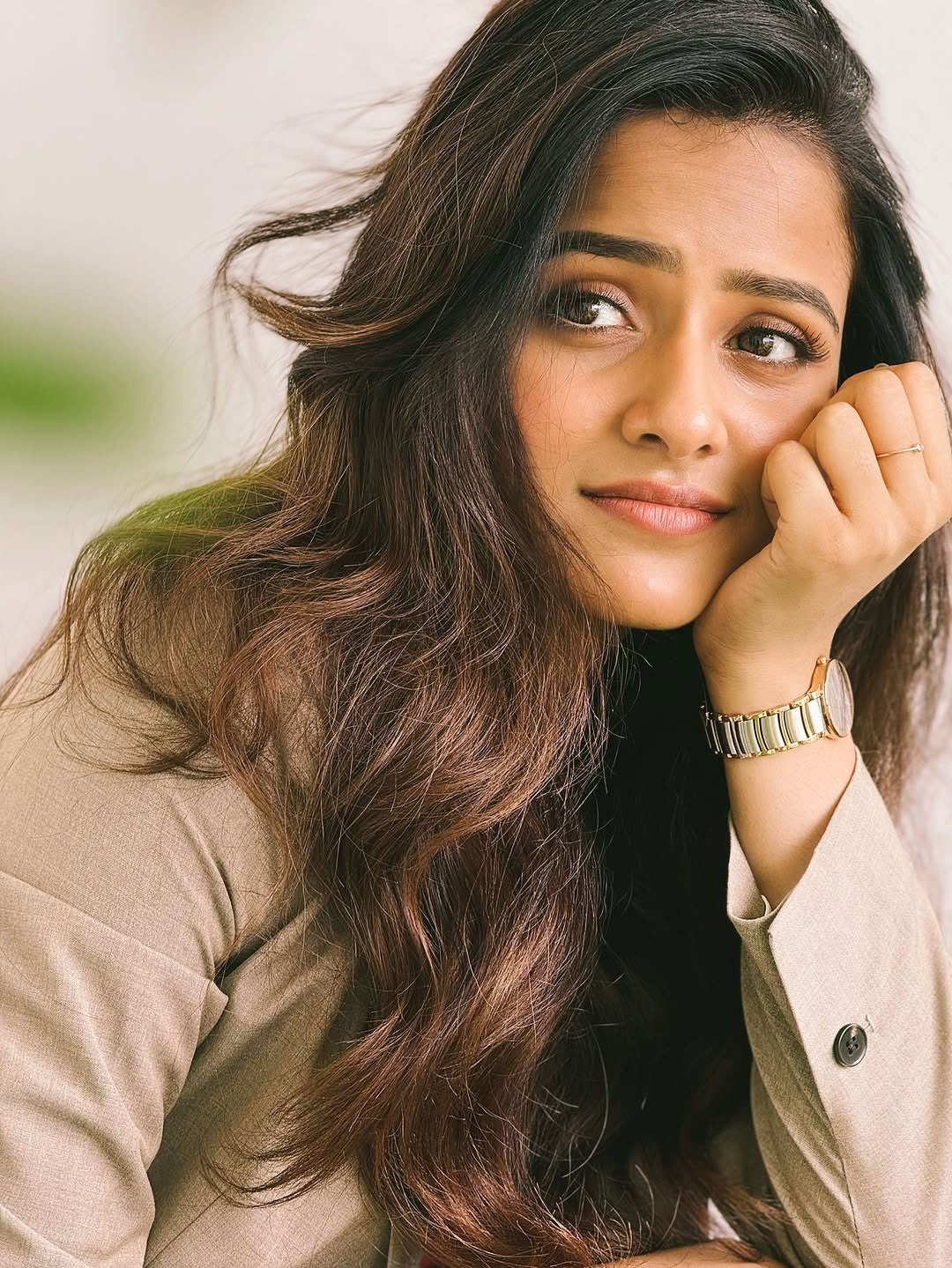Vaishnavi Chaitanya's Mehendi Moment: A Simple Delight