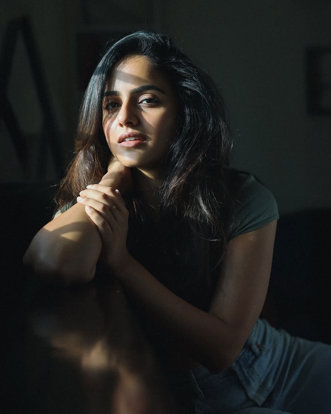 Vaishnavi Chaitanya's Mehendi Moment: A Simple Delight