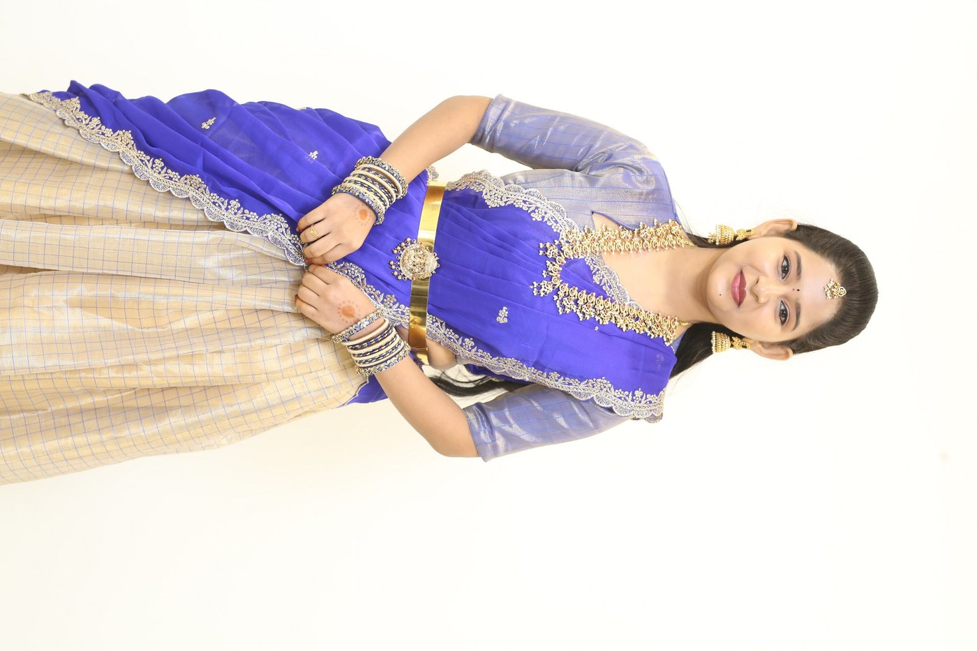 Vasavi Ganeshan's Ethnic Elegance: Celebrating Traditional Charm and Modern Flair