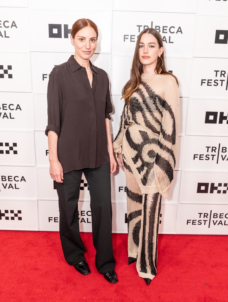 Victoria Pedretti's Stunning Red Carpet Moment