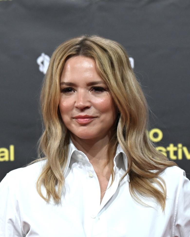 Virginie Efira shines on the red carpet during the Leopard Club Award Ceremony. - Photos & Updates