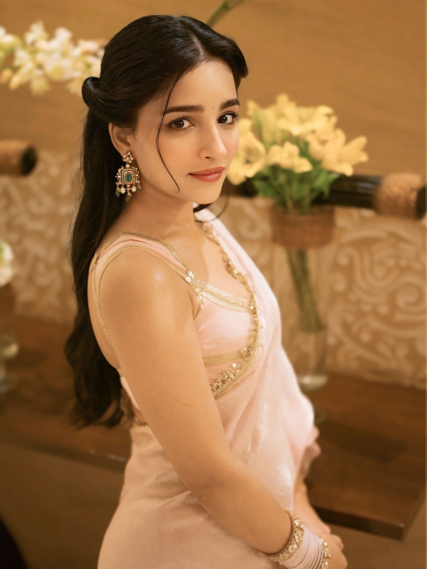 Elegance Defined: Vishakha Dhiman’s Timeless Style and Radiant Charm