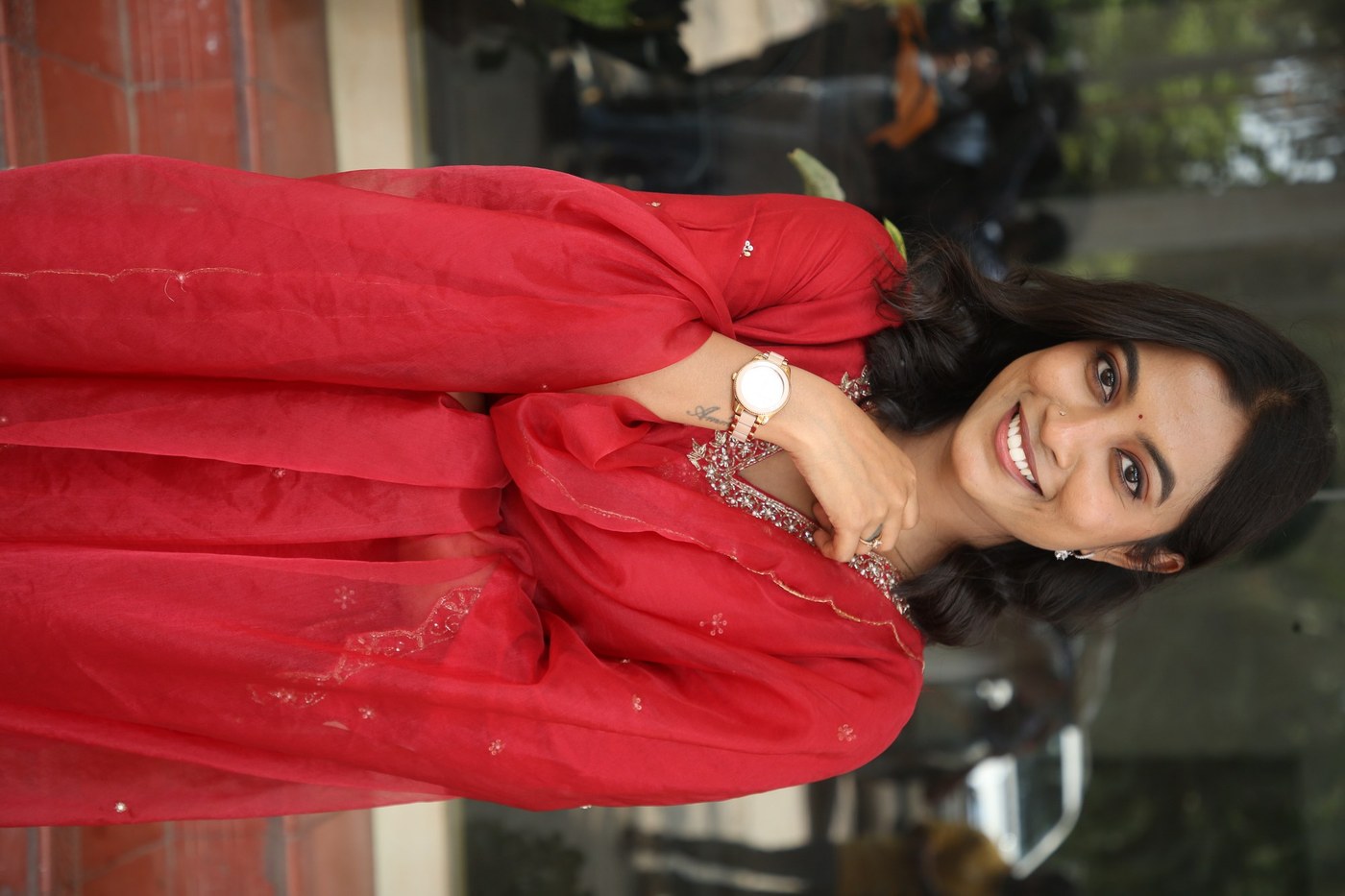 Vishika Latest Photos HD Stills and Exclusive Bollywood Pictures