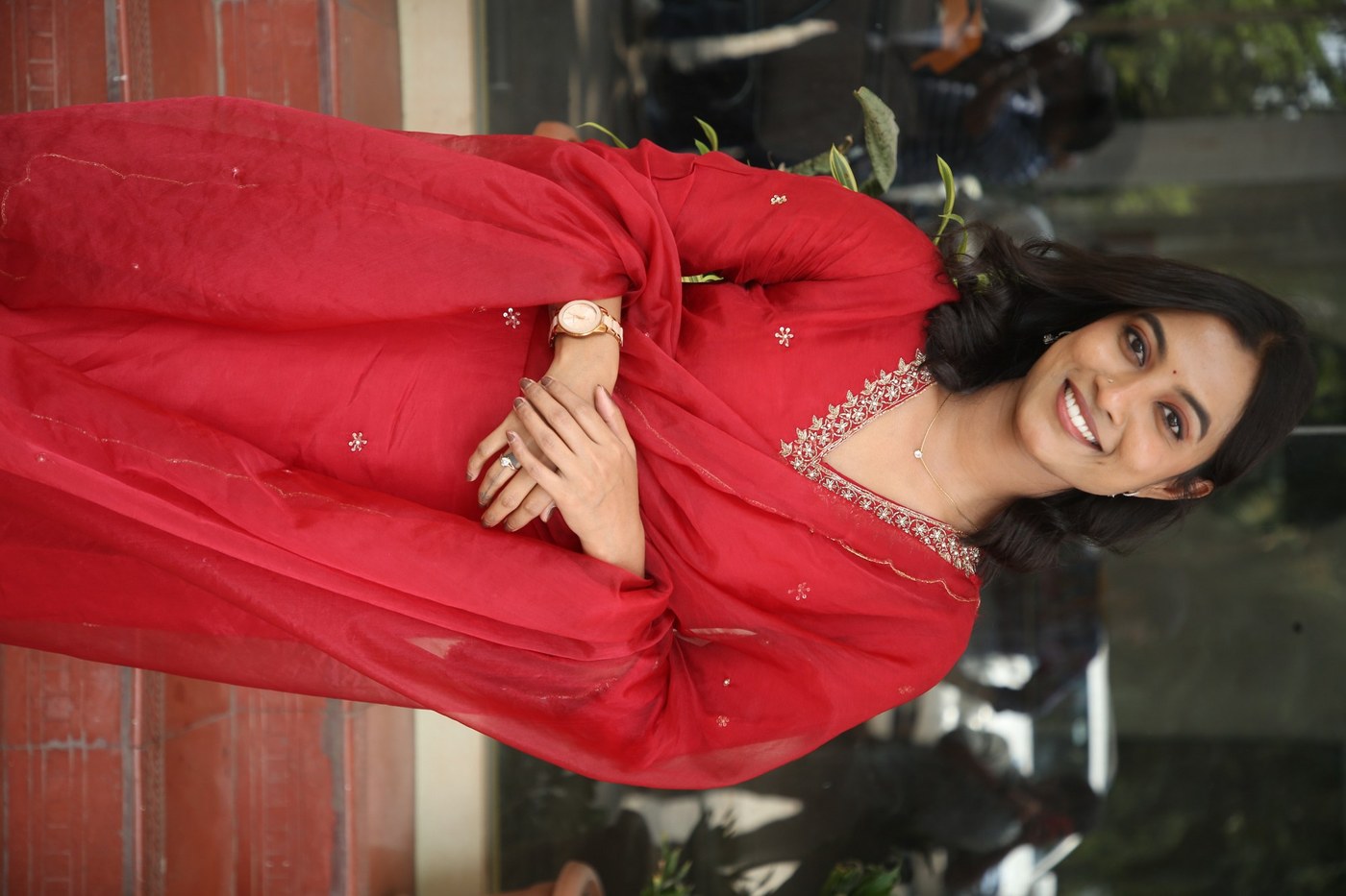 Vishika Latest Photos HD Stills and Exclusive Bollywood Pictures