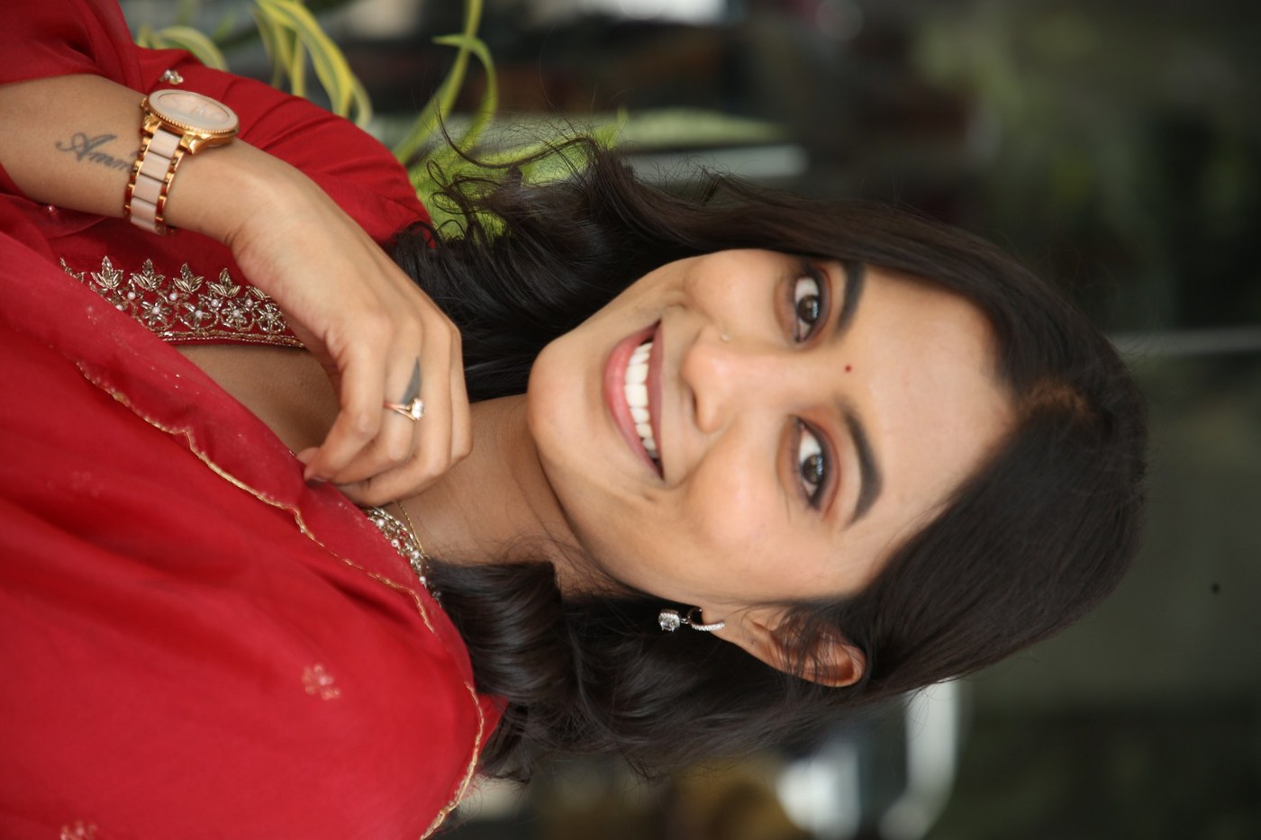 Vishika Latest Photos HD Stills and Exclusive Bollywood Pictures