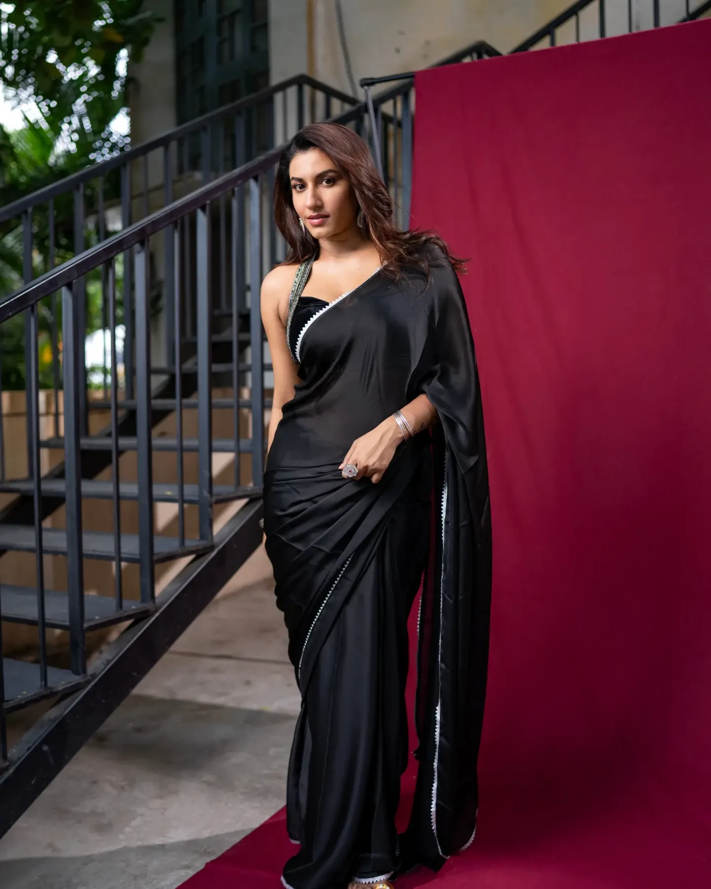 Black and Silver Sari: A Modern Draping Redefinition