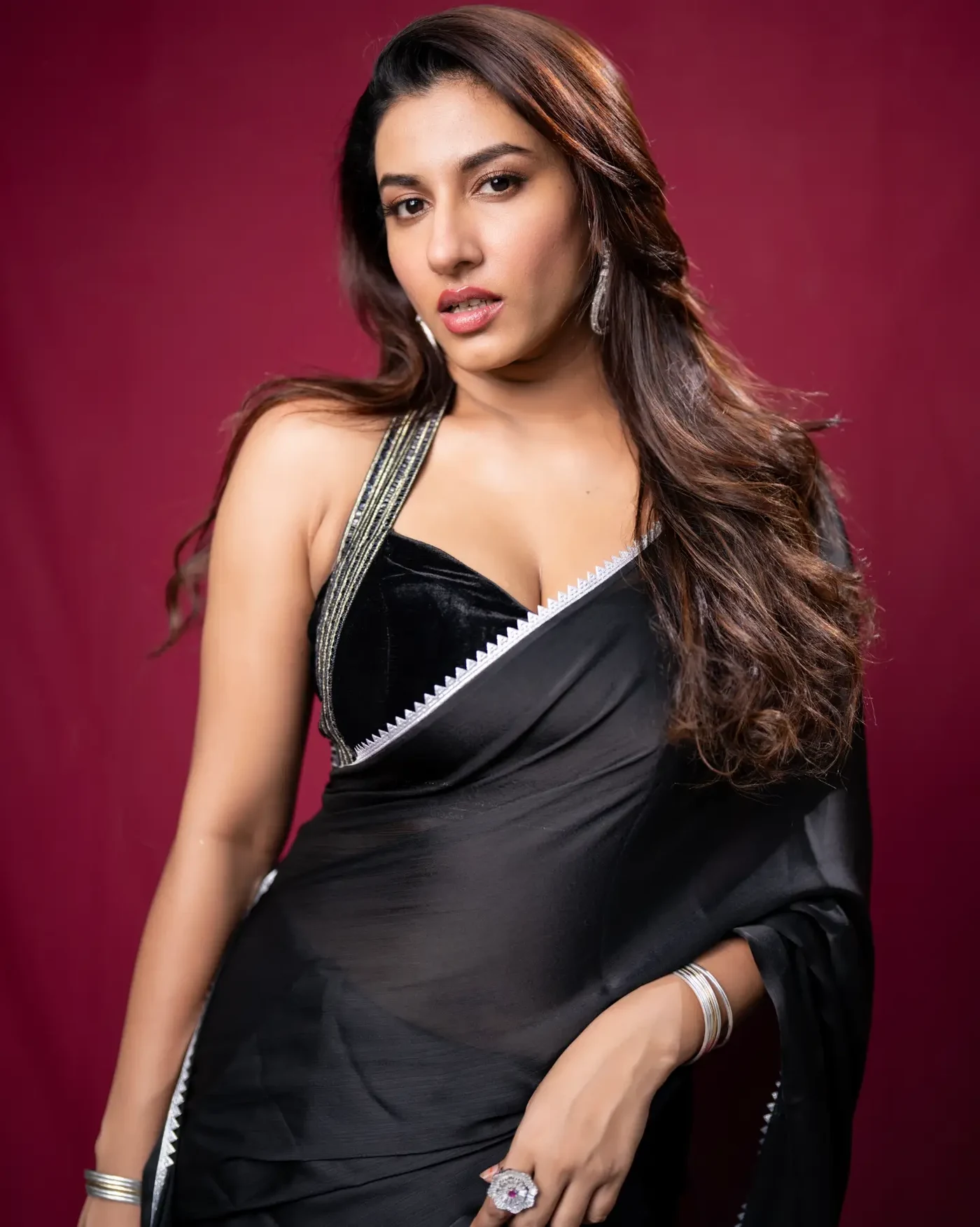 Black and Silver Sari: A Modern Draping Redefinition