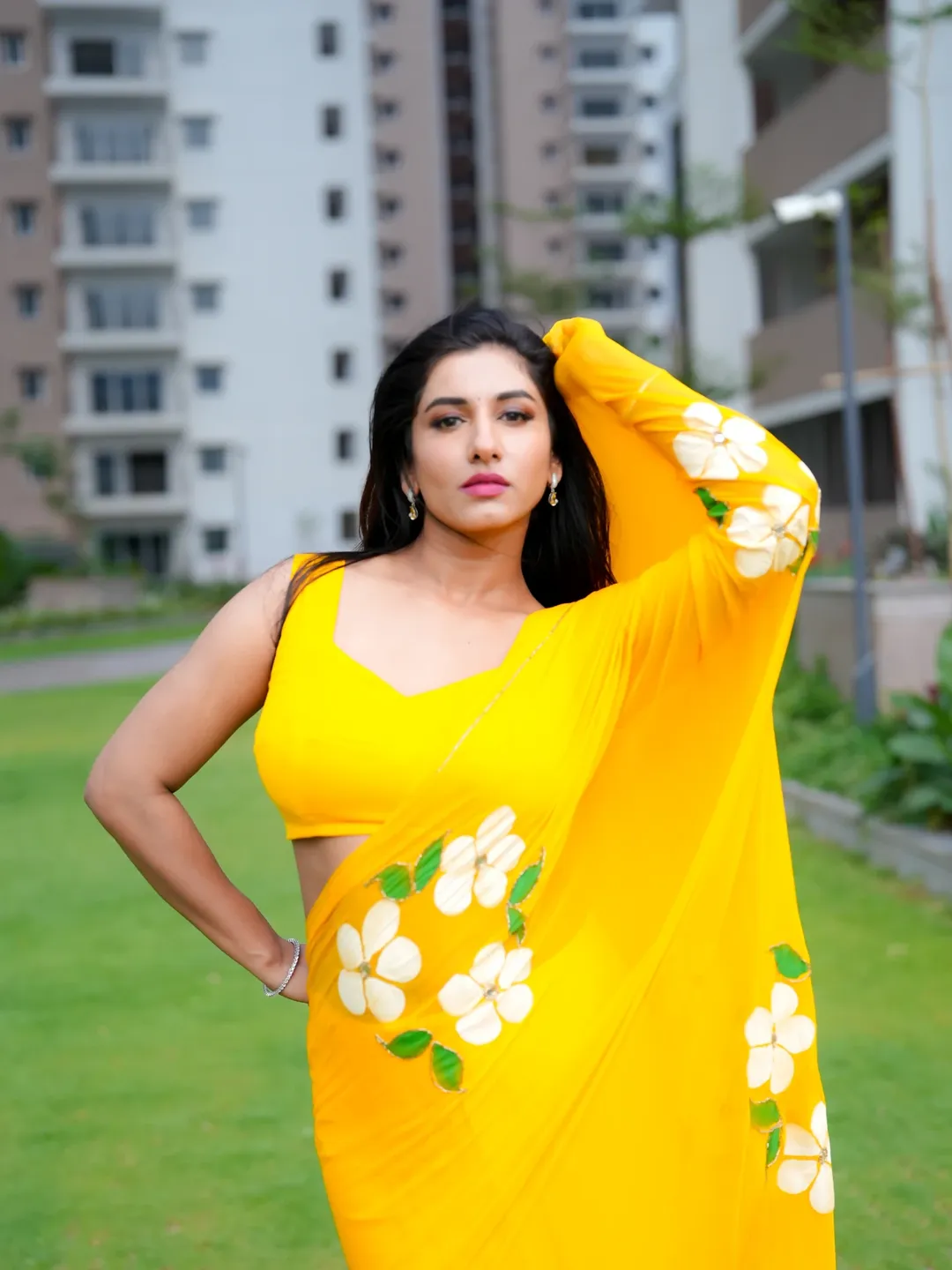 Vishnupriya Bhimeneni Steals Hearts in Stunning Festive Glamour