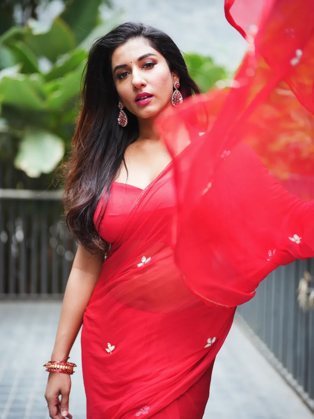 Vishnupriya Bhimeneni in Stunning Red Ethnic Wear