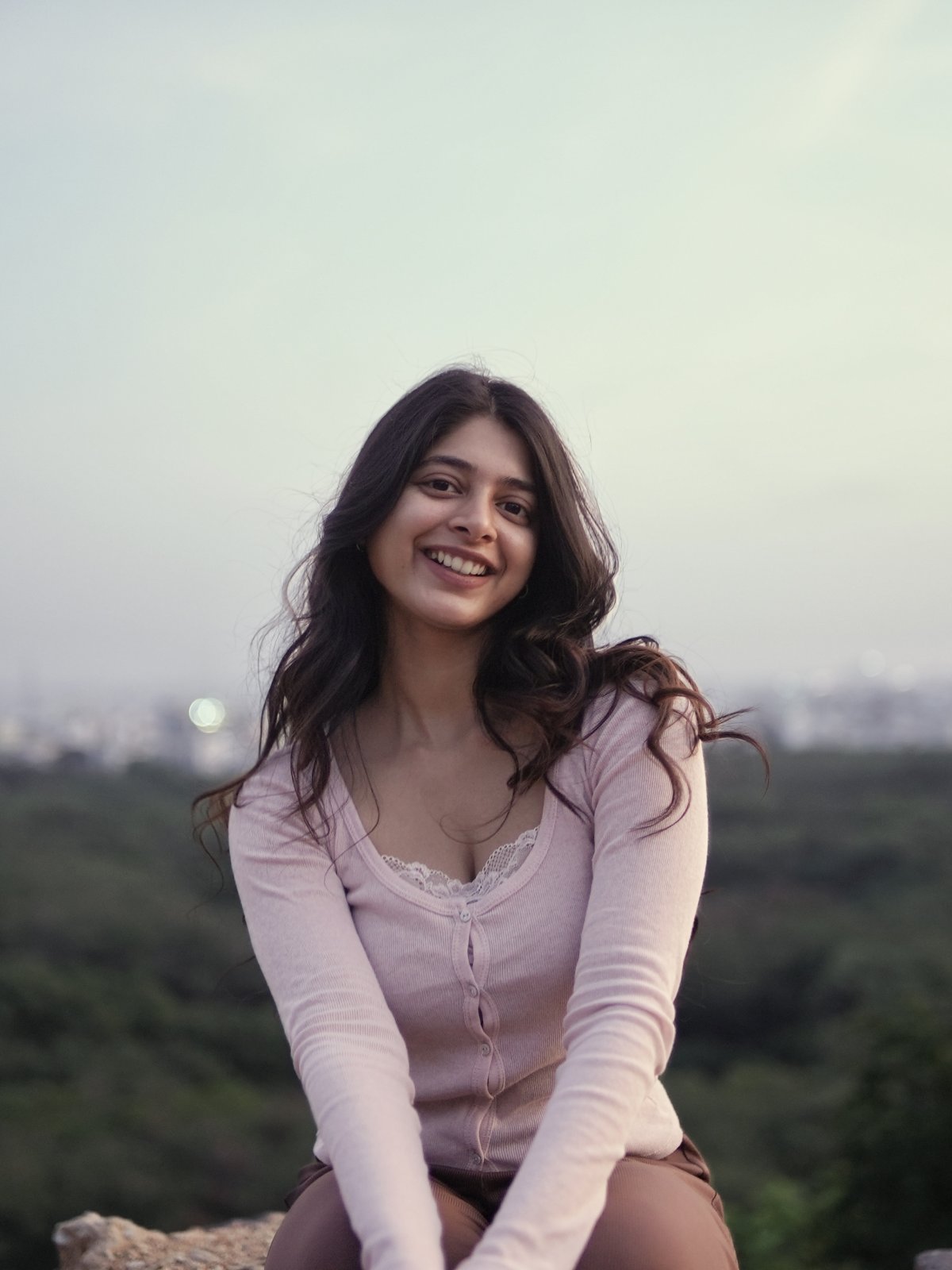 Yashashree’s Radiant Charm: From Regal Sarees to Chic Casual Looks!