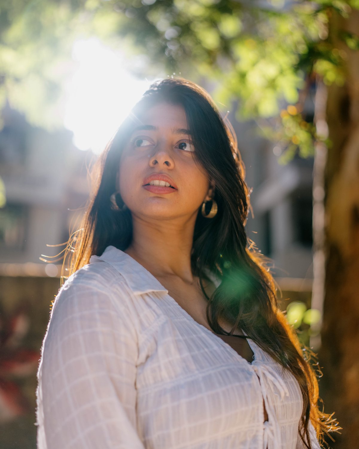 Yashashree’s Radiant Charm: From Regal Sarees to Chic Casual Looks!