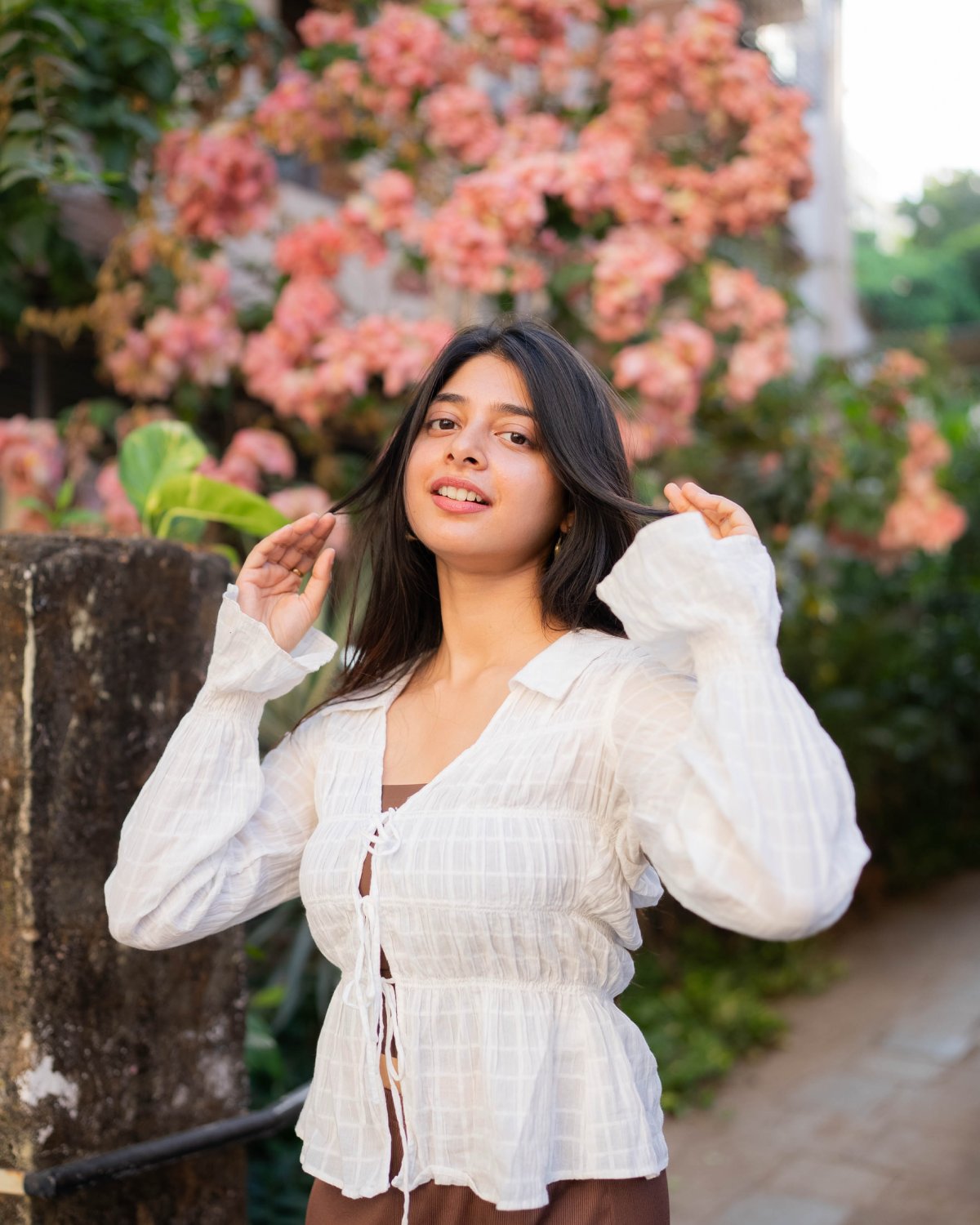 Yashashree’s Radiant Charm: From Regal Sarees to Chic Casual Looks!