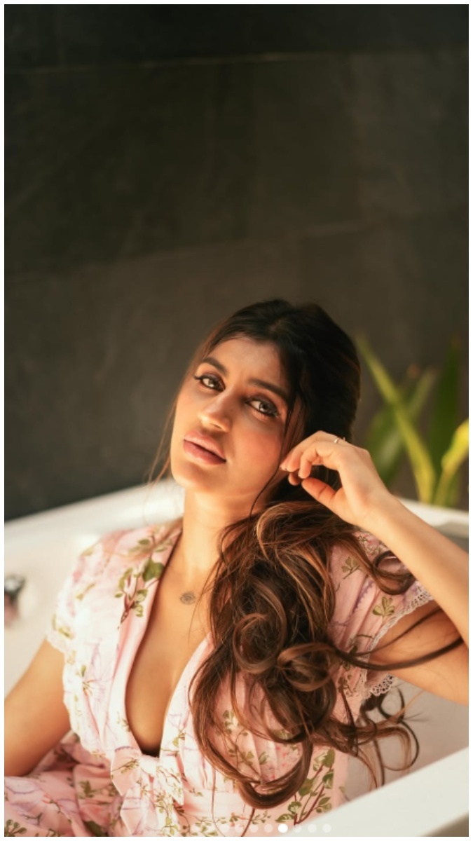 Yashika Anand's Soft & Serene Beauty Gallery
