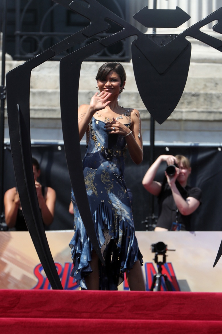 Zendaya Steals the Spotlight at London Photocall Event