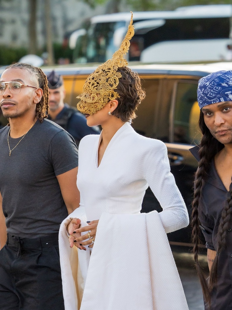 Zendaya Captivates Paris with Effortless Chic on 'The Odyssey' Photocall