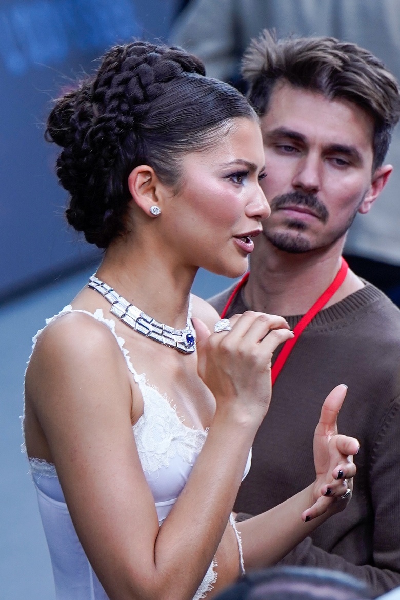Zendaya's Effortless Glamour Shines at Parisian Premiere