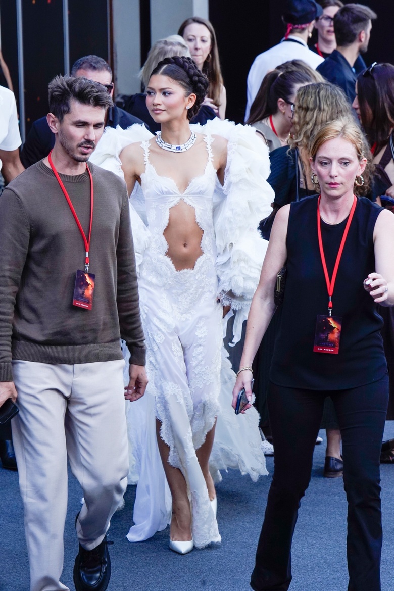 Zendaya's Effortless Glamour Shines at Parisian Premiere